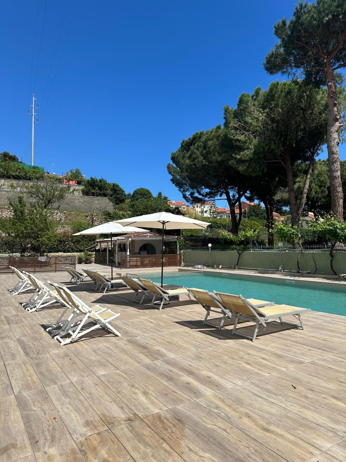 Residence Holidays Pietra Ligure Dış mekan fotoğraf
